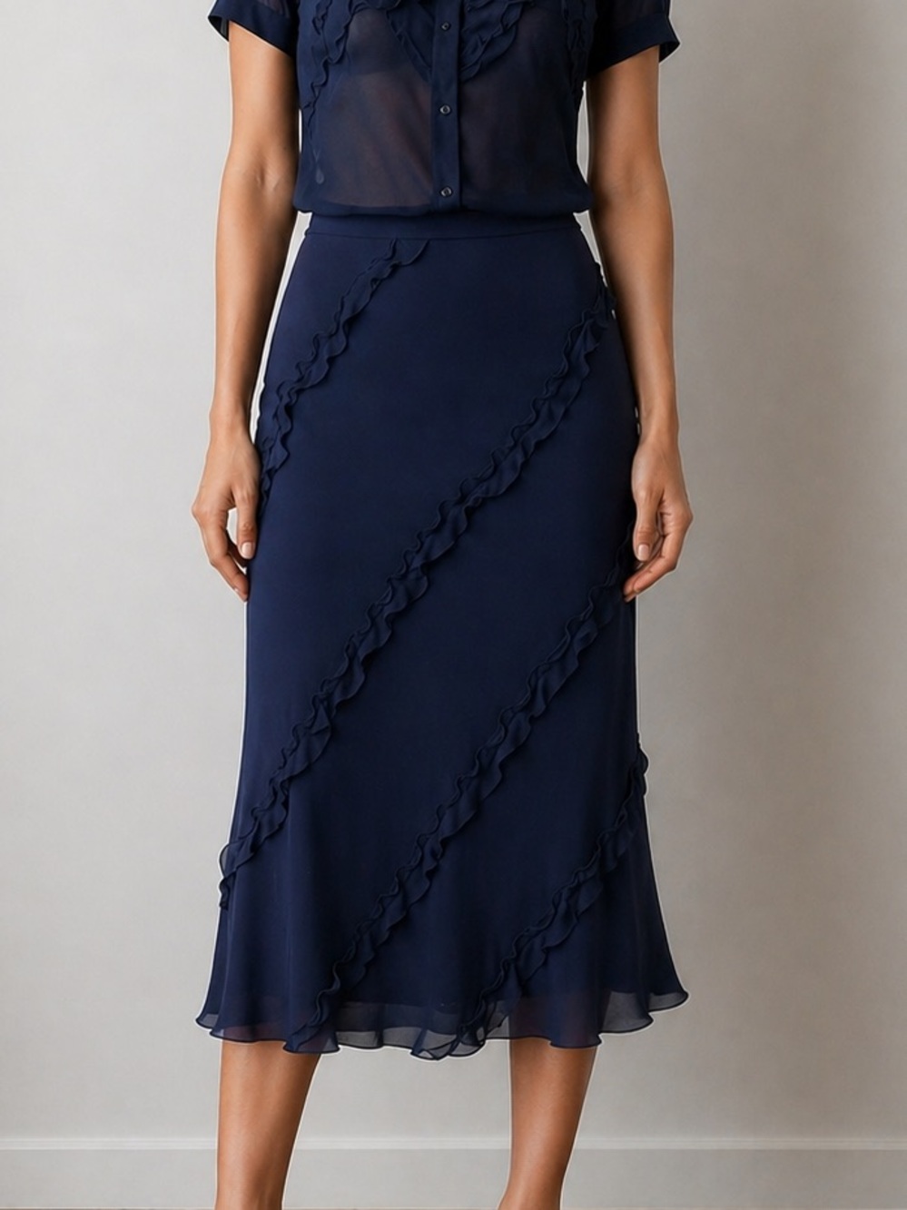 SPORTSMAX by MAX MARA Vintage Midnight Navy Blue Midi Ruffle Skirt Size 8 Medium
